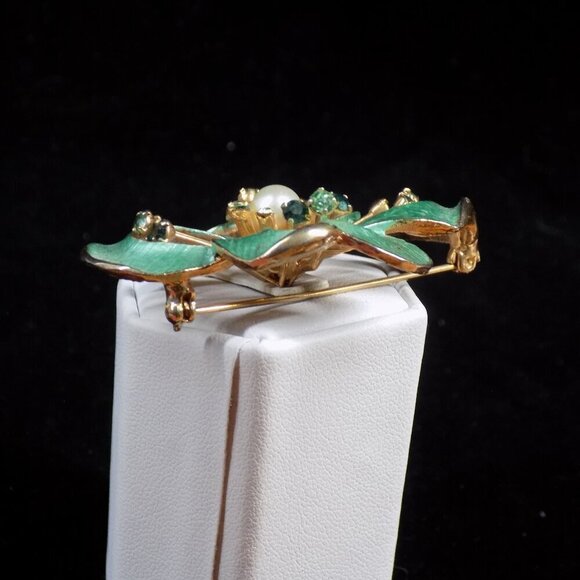 Vintage Weiss Brooch Floral Green Enamel Rhinestone Pearl Gold-tone - Picture 4 of 12